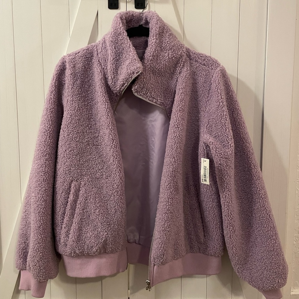 Amazon Essentials Women's Teddy Faux Shearling Funnel Collar Jacket